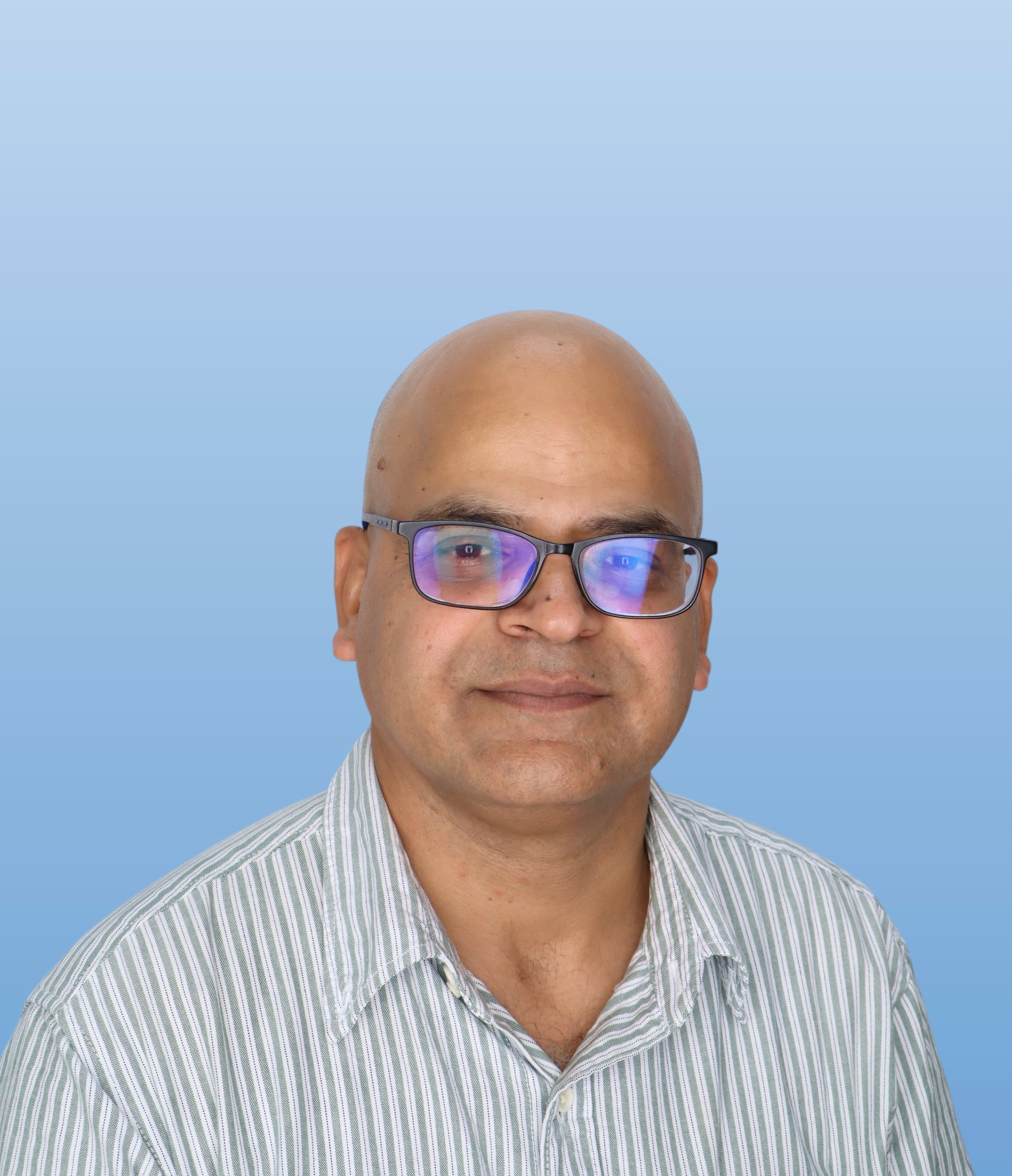 Haris Adhikari
